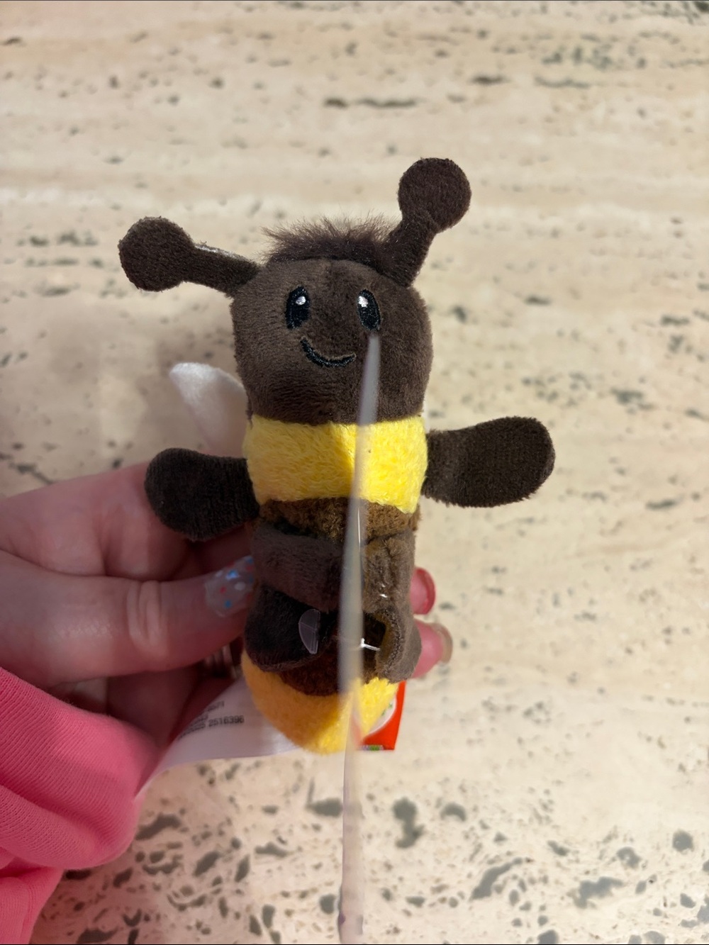Gigglescape Finger Grippers Bee